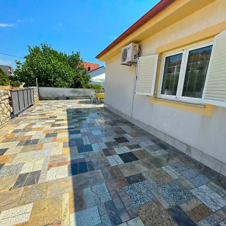 Apartment Jadranka